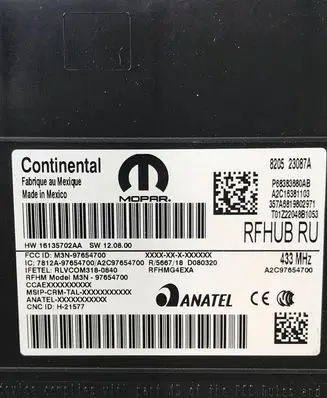 Chrysler Pacifica Antenna control unit P68383680AB 820523087A