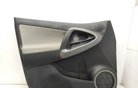 Toyota RAV 4 (XA30) Front door card panel trim 67778X1B04