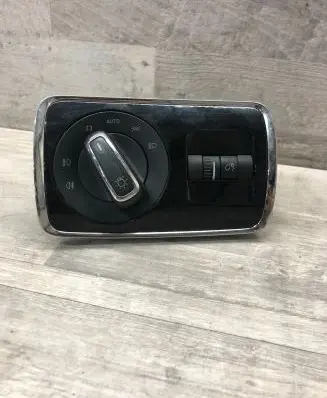 Skoda Superb B6 (3T) Light switch 3T0941431B BK704064605