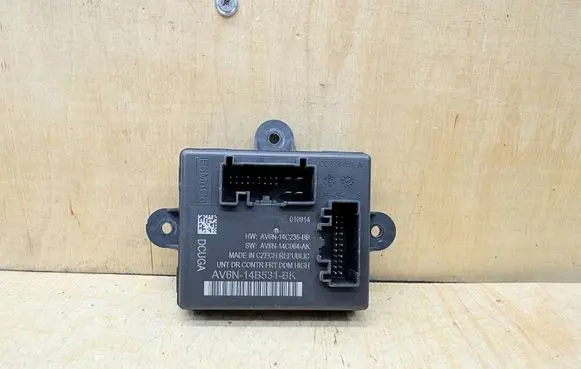 Ford C-MAX II Door control unit/module AV6N14C235BB AV6N14C064AK AV6N14B531BK
