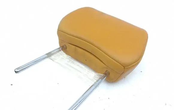 Nissan 350Z Front seat headrest 