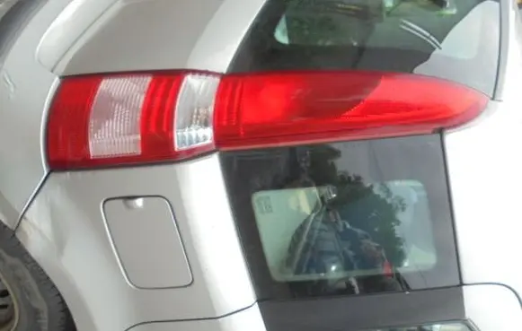 Rear/tail lights