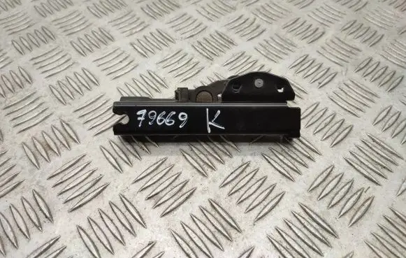 Citroen Berlingo Sliding door check strap stopper 9817813180