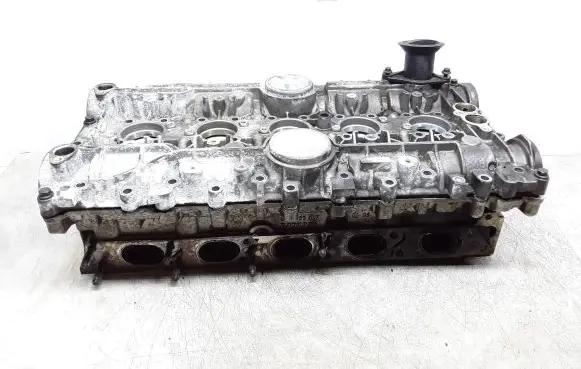 Engine head