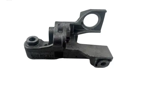 Mercedes-Benz GLC C253 Engine mount bracket A6542200400