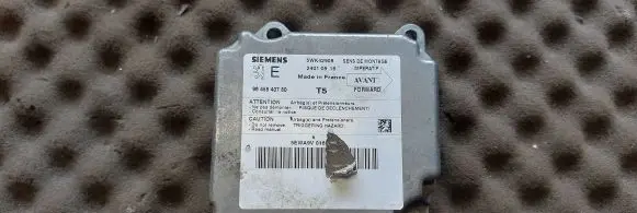 Peugeot 307 Airbag control unit/module 9645840780 5WK42908 24010516