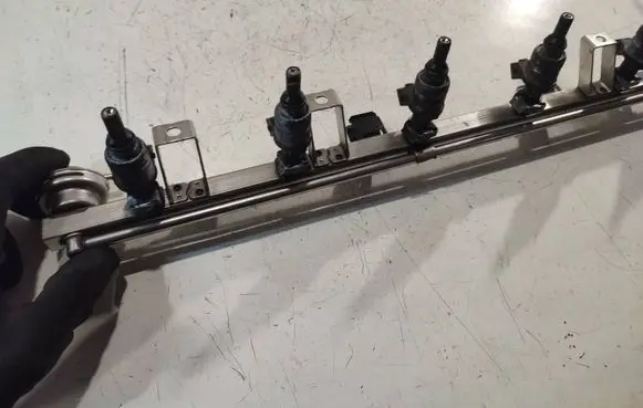 Fuel injectors set