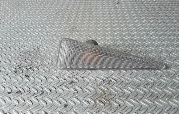 Renault Megane II Front fender indicator light 8200027151G