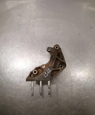 Mitsubishi Outlander Engine mounting bracket
