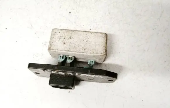 Mitsubishi Carisma Heater blower motor/fan resistor