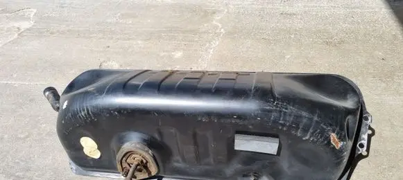 Mercedes-Benz S W126 Fuel tank 