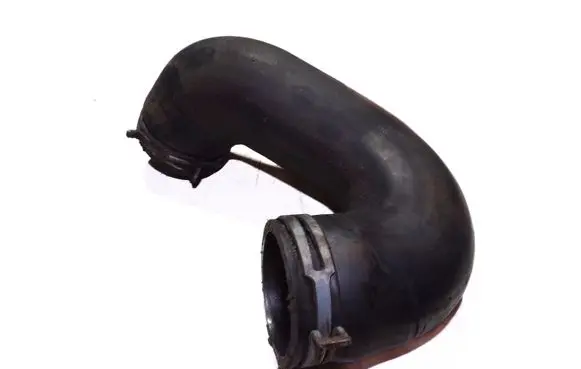 Volkswagen Multivan T4 Intercooler hose/pipe 701145832A