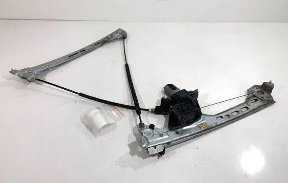 Renault Megane IV Front door window regulator with motor 807206746R