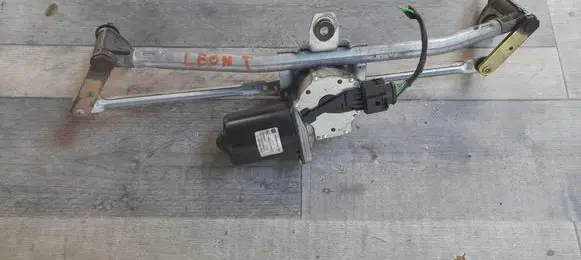 Seat Leon (1M) Front wiper linkage 1J1955113C