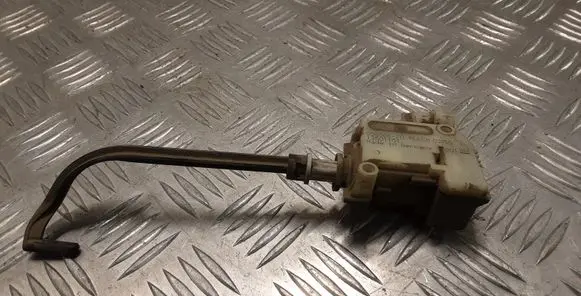 Opel Insignia A Fuel tank cap lock 13501151