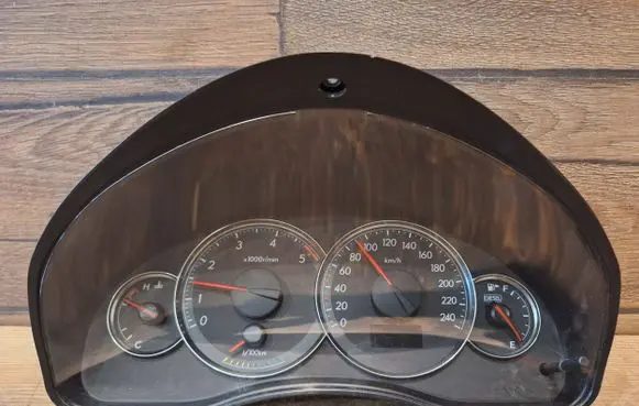Subaru Legacy Speedometer (instrument cluster) NSL400L 0353004 0700641129299