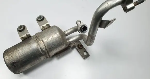 Ford Focus Air conditioning (A/C) air dryer 