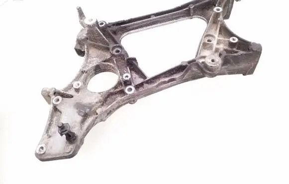 Mercedes-Benz C W204 Generator/alternator bracket A6512011109