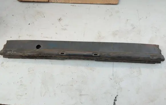 Rear beam