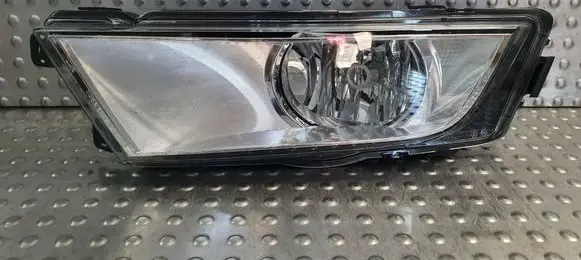 Skoda Octavia Mk3 (5E) Front fog light 5E0941699D