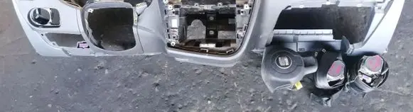 Seat Leon (1P) Dashboard glove box trim 