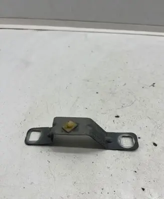 Renault Megane IV Fender mounting bracket 1475147R 7787