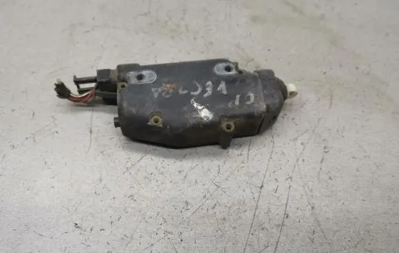 Opel Vectra A Central locking motor 90274241