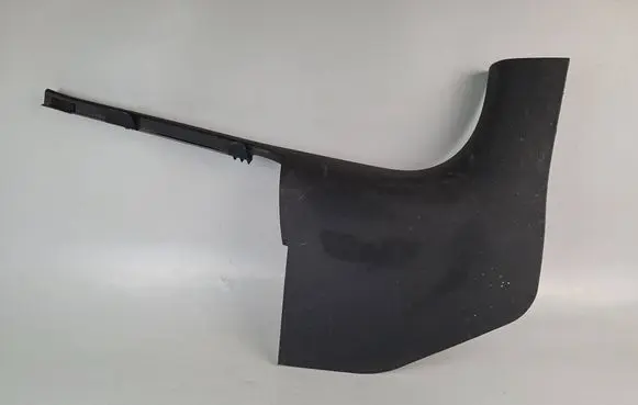 Front sill trim cover