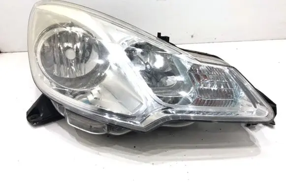 Citroen C3 Headlight/headlamp 9673814380