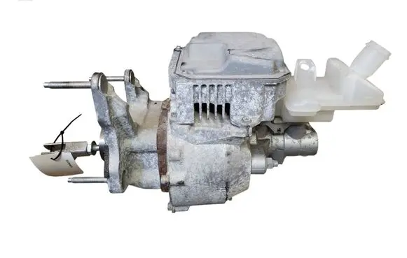 Nissan Leaf I (ZE0) Brake booster EAC103503A