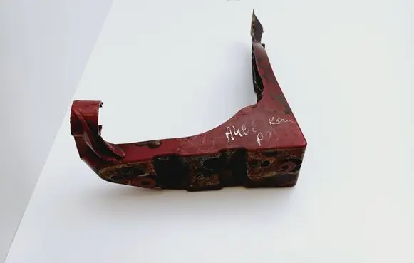 Audi A4 S4 B6 8E 8H Front bumper mounting bracket 8E0821138B