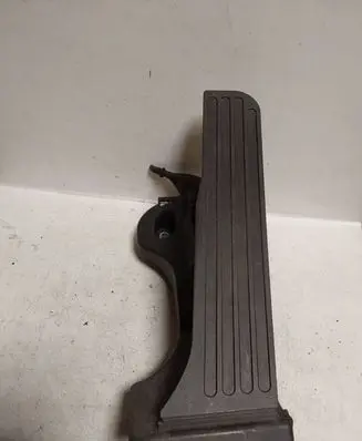 Volkswagen Touran I Accelerator throttle pedal 1T1723503H 6PV00868901