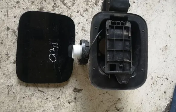 Hyundai i40 Fuel tank cap 695103Z000