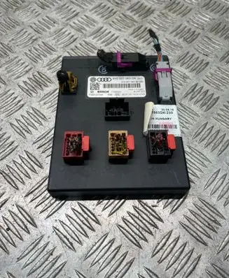 Audi A7 S7 4G Door central lock control unit/module 4H0907063DK
