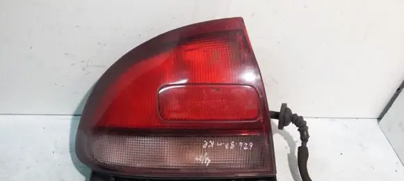 Mazda 626 Rear/tail lights 0431392L R927