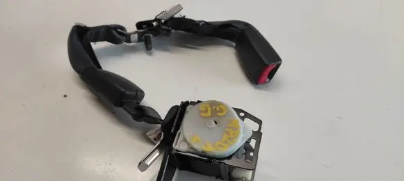 Mazda 6 Middle seatbelt (rear) DH7145S 0431103