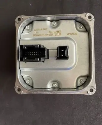 Mercedes-Benz S W222 LED ballast control module A2228700789 A2C73624405