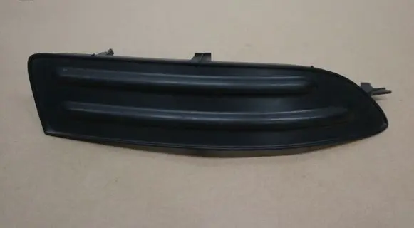 Toyota Corolla E120 E130 Front bumper lower grill 5212712170