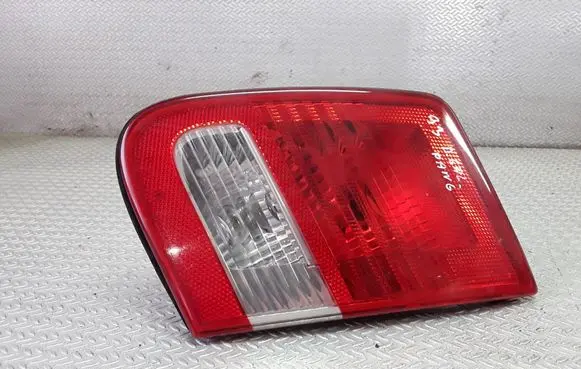 Saab 9-3 Ver2 Tailgate rear/tail lights 25480204