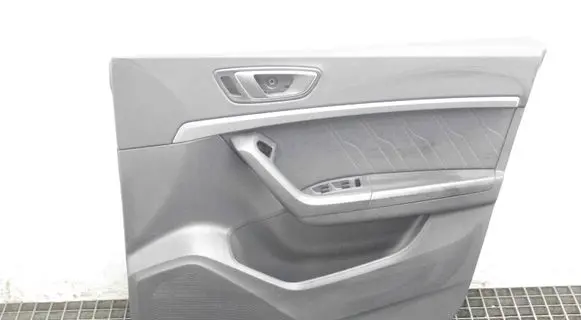 Seat Ateca Front door card panel trim 575867132