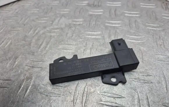 Ford Focus Keyless system antenna DS7T15K603AA