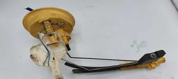 BMW 3 E46 Fuel level sensor 221824 6752054