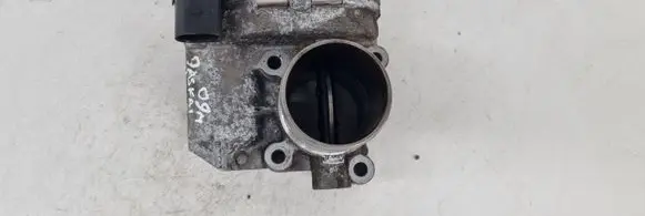 Nissan Qashqai Throttle valve 8200330810E