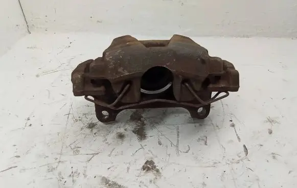 Volkswagen Tiguan Front brake caliper