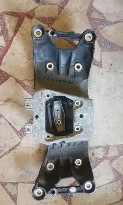 Audi A6 S6 C6 4F Gearbox mounting bracket 4F0399263AB