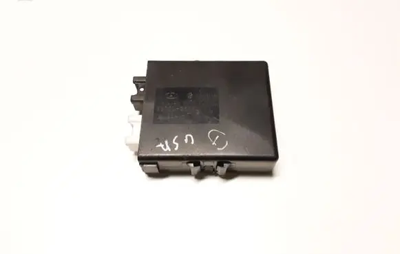 Hyundai Santa Fe Window wiper relay 9875026000 139103010