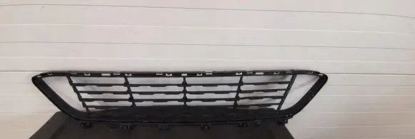 BMW X1 F48 F49 Front bumper lower grill