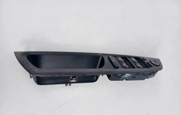 BMW X5 E70 Electric window control switch 9218044