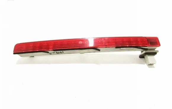 Mercedes-Benz E W211 Third/center stoplight A2118200256