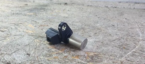 Toyota Avensis T250 Crankshaft position sensor
